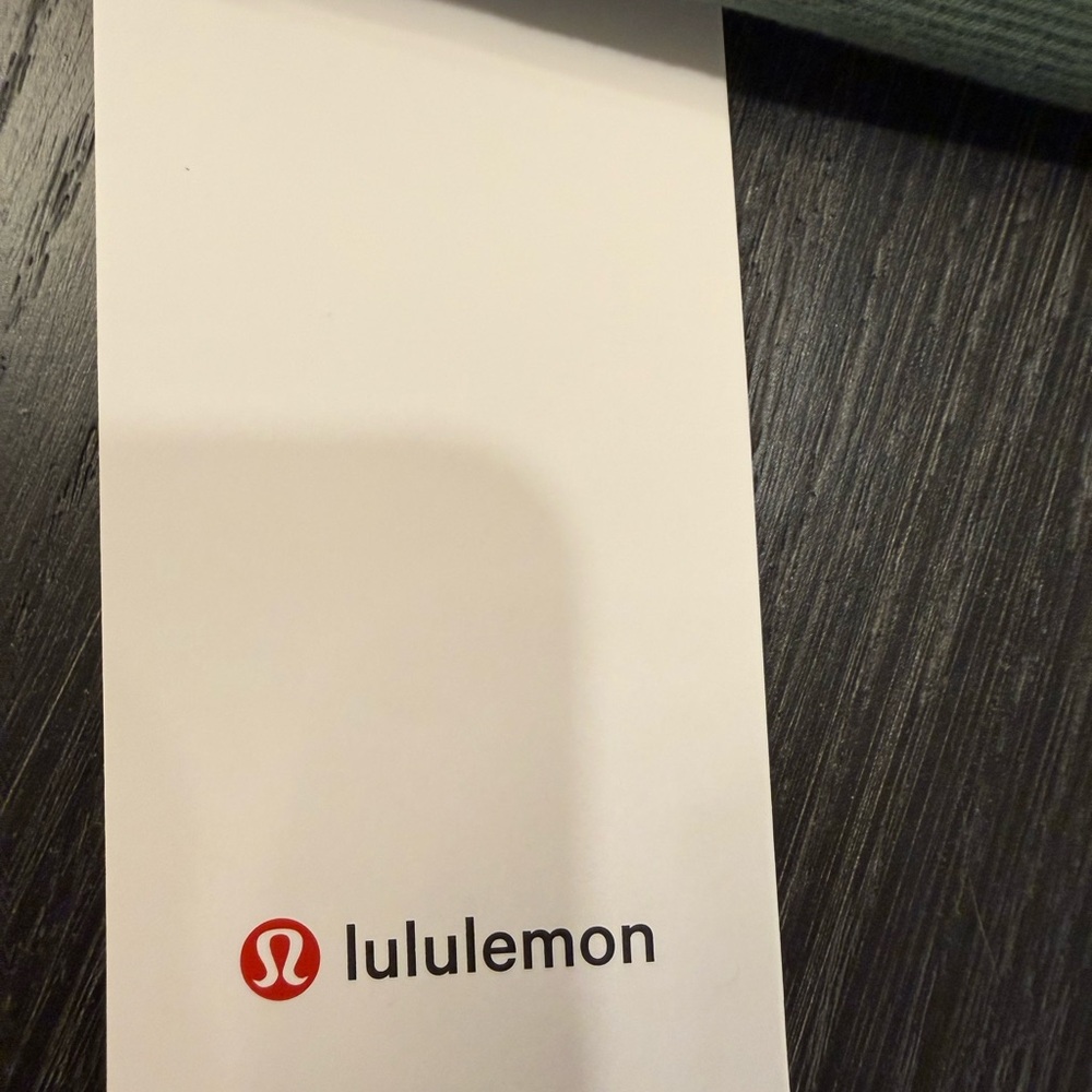 SOLD!!!!!   Lululemon Athletica High Rise Scuba Mini Skirts NWT - Picture 3 of 4